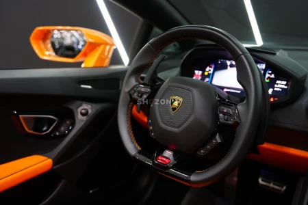 2023 Lamborghini Huracan EVO Spyder, Lifting System, Apple CarPlay, Carbon Fiber Interior!!