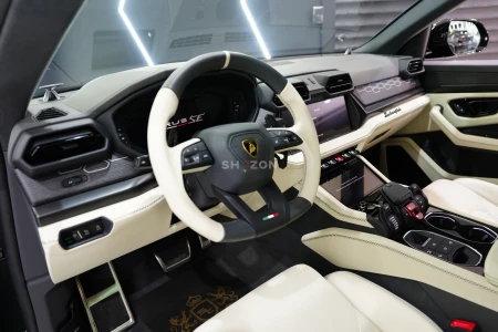 2025 Lamborghini Urus SE, Panoramic Roof, Bang N Olufsen Audio, 800 HP Hybrid!!