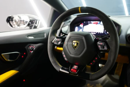 2024 Huracan Tecnica LP 640-2, Carbon Interior, Lifting System, Apple CarPlay, Dealer Warr + Serv!