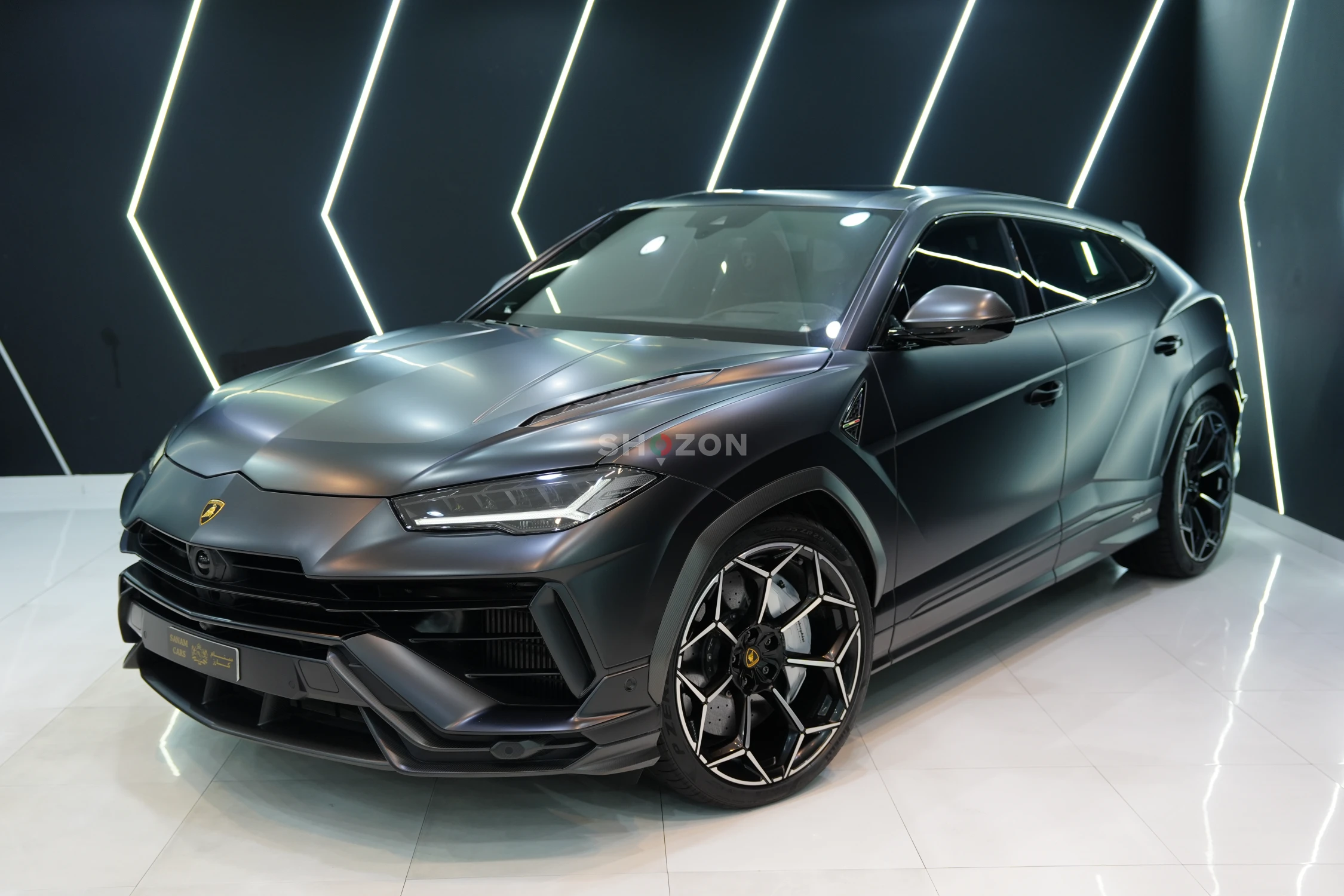  2024 Urus Performante, Full Carbon Pack,Individual Rear Seats, Akrapovic Exhaust, Dealer Warr + Serv