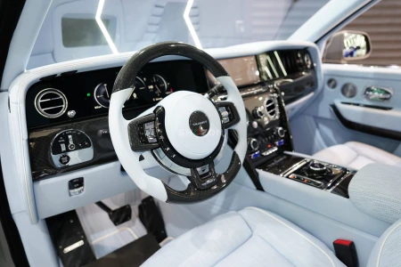 2025 Rolls-Royce Cullinan Black Badge, ORIGINAL MANSORY, Full Forged-Carbon Widebody Kit, GCC Specs!