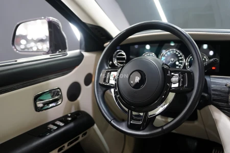 2024 Rolls-Royce Ghost EWB, Rear Entertainment, Starlight, Illuminated Fascia, Dealer Warr + Serv!