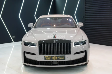 2024 Rolls-Royce Ghost Black Badge, Rear Entertainment, Starlight, Dealer Warr + Serv!!