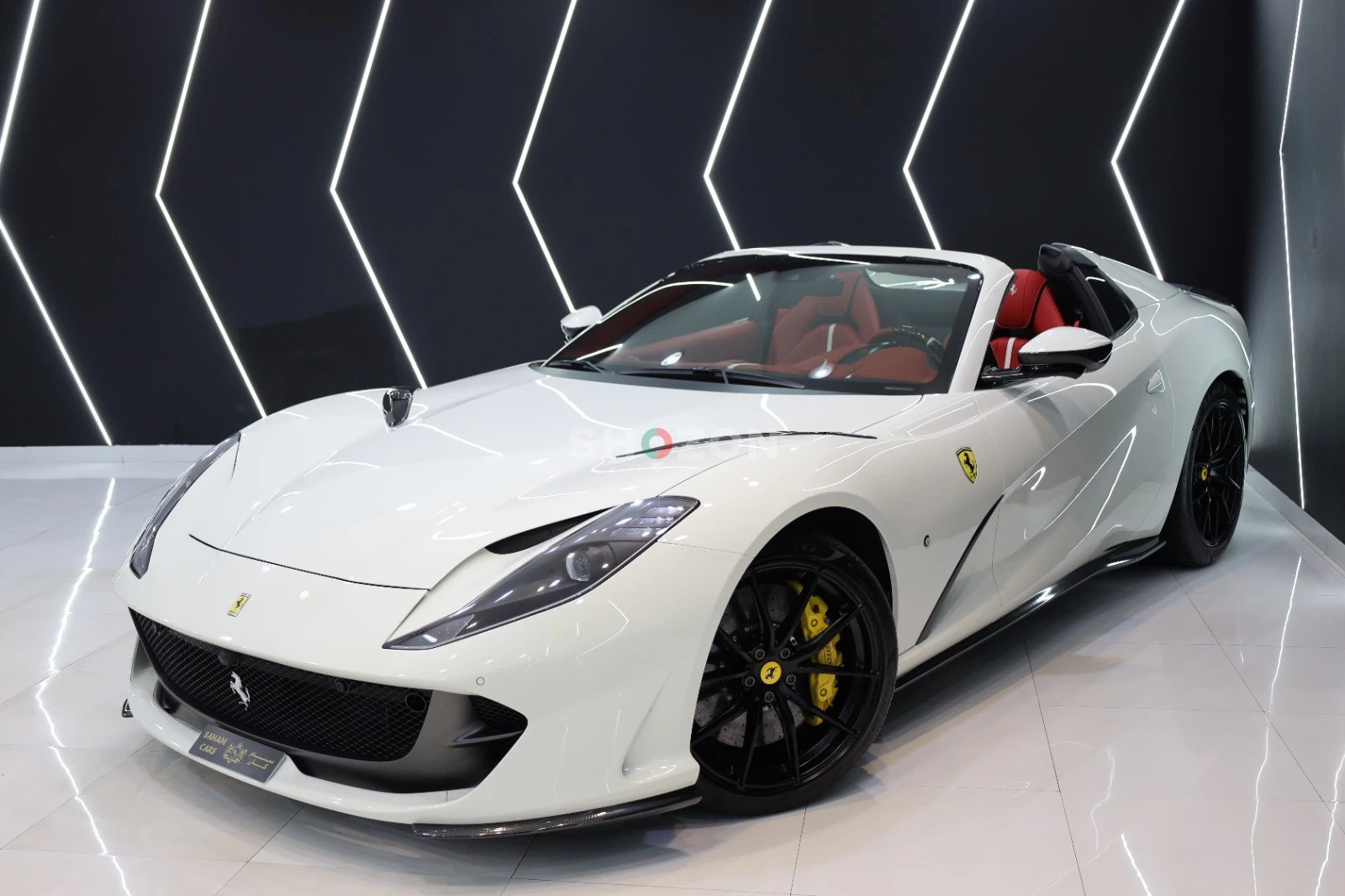 2021 Ferrari 812 GTS, Passenger Display, Carbon Exterior/Interior Package, Al Tayer Warr + Serv!!