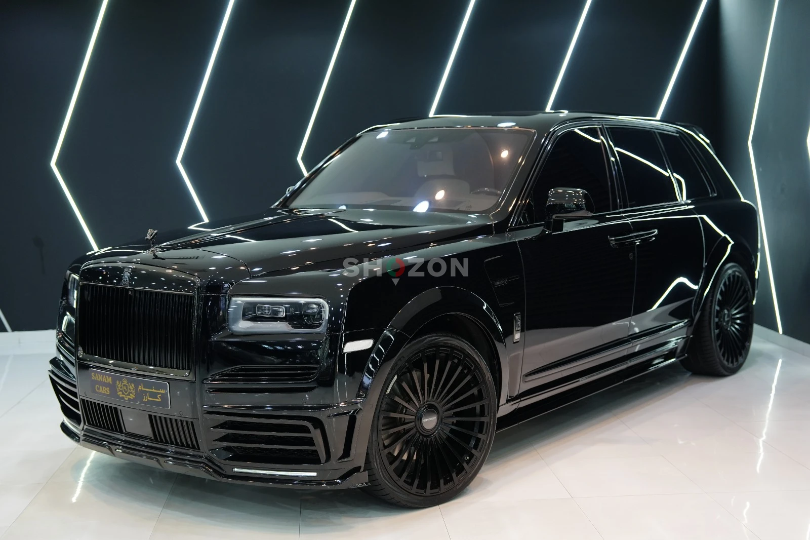 2023 Cullinan Black Badge Mansory ORIGINAL | Rear Screen | Bespoke Audio| Starlight!!