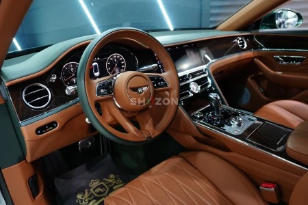 2022 Bentley Flying Spur V8, Mulliner Driving Specs, Rare Green, Rear Touchscreen!!