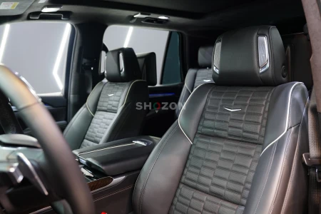 2025 Cadillac Escalade Sport Platinum,Rear Screen,Night Vision,Power Side Steps, Dealer Warr + Serv