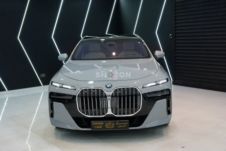 2023 BMW 740i M Sport Pack, Theater Screen, Executive Lounge, Bowers N Wilkins, Dealer Warr + Serv!!