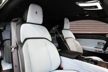 2024 Rolls-Royce Spectre, Illuminated Spirit of Ecstasy, Bespoke Audio, Starlight, Dealer Warr + Ser