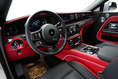 2025 Rolls Royce Spectre Black Badge, Bespoke Audio, Two-Tone Interior, Dealer Warranty + Service!!