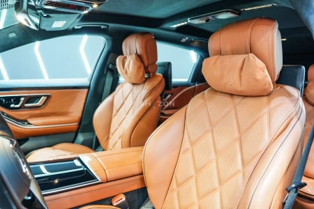 2022 Mercedes Maybach S680, Rear Executive Package, Burmester 4D Audio, Gargash Warranty + Service!!