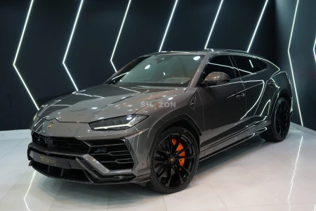 2021 Lamborghini Urus, Full Carbon Pack, Panoramic Roof, Individual Rear Seats, Dealer Warranty!!