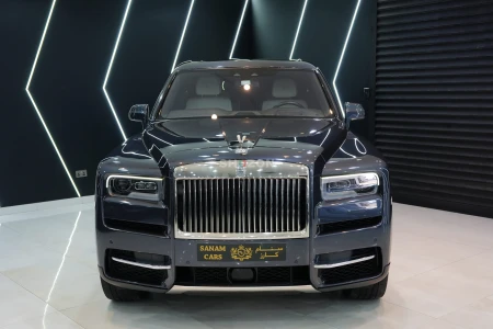 2019 Cullinan, VIP Rear Seats w/ Entertainment Screens, Bespoke Audio, Panoramic Roof w/ Starlight!!