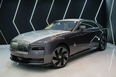 2025 Rolls-Royce Spectre, Two-Tone, Bespoke Audio, Starlight, Illuminated Fascia, Dealer Warr + Serv