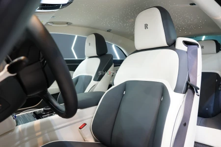 2025 Rolls-Royce Spectre, Two-Tone, Bespoke Audio, Starlight, Illuminated Fascia, Dealer Warr + Serv
