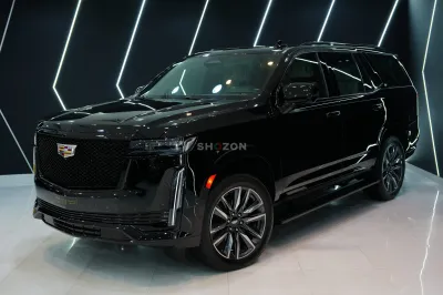 2023 Cadillac Escalade Sport 600, Rear Screens, Captain Seats, Panoramic Roof, Dealer Warr + Serv