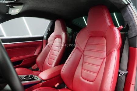2021 Porsche 911 Turbo S Coupe, Ceramic Brakes, Lifting System, Carbon Fiber Interior!!