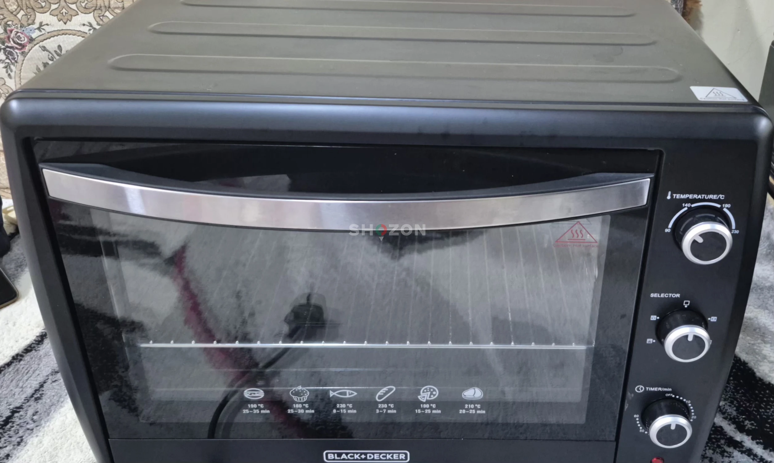 Black+Decker 70L Toaster Oven (2200W) – Convection & Rotisserie – Good Condition