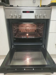 Stainless Steel Top Gas Oven Electric – Excellent Condition!