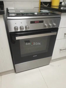 Stainless Steel Top Gas Oven Electric – Excellent Condition!