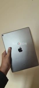 IPad Pro 12.9 2nd Gen-- With Pencil.