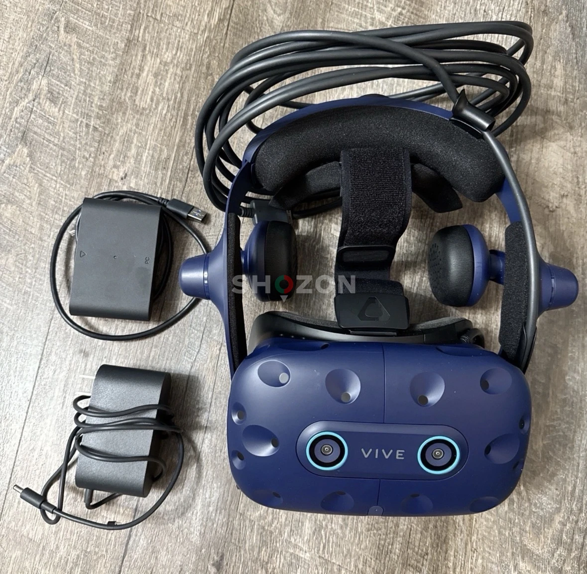 HTC Vive Pro Eye