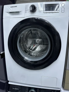 samsung washing machine 7 kg same like a new condition