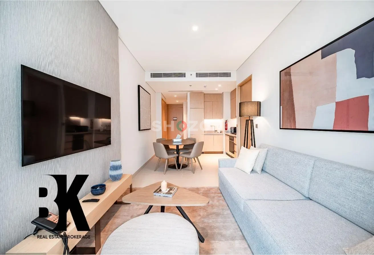 Fully Furnished | High Floor | Direct Mall Access
