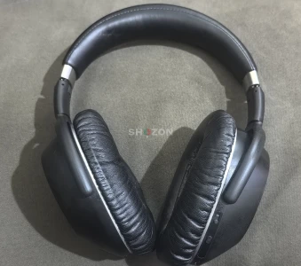 Sennheiser Pxc 550 Wireless, Noise Cancelling, Bluetooth Over Ear Headphone