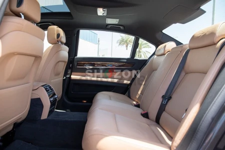 Luxury BMW 7 Series in Excellent Condition