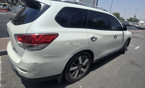 Nissan Pathfinder 2015