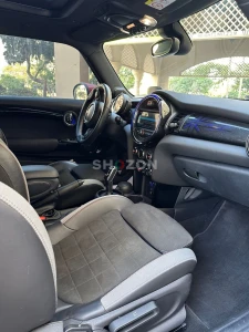 MINI Cooper JCW 2021 in Excellent Condition
