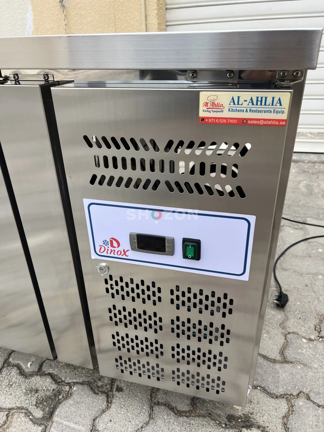 restaurant refrigator