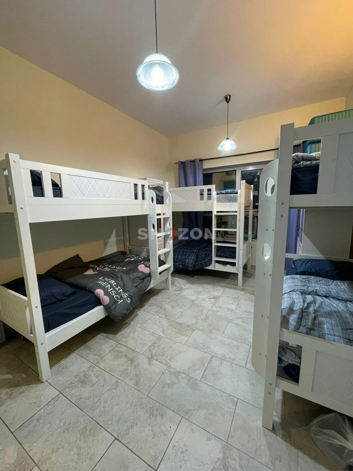 bed space/ladies/