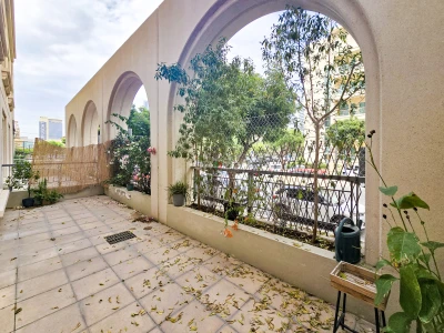 Peaceful 1BR | Prime Emaar Community
