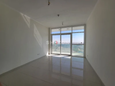 Full Golf Course view| High Floor| Rented