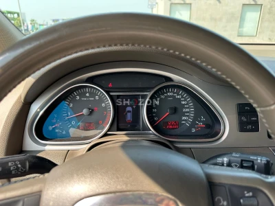Audi Q7 2009 4.2L V8,GCC Specs,New Tyres & Battery,Insured