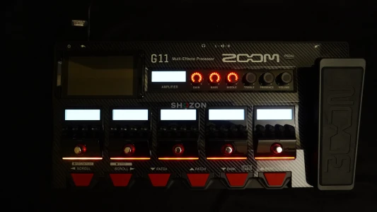 Zoom G11 Multi-Effects Guitar Processor - Excellent Working Condition