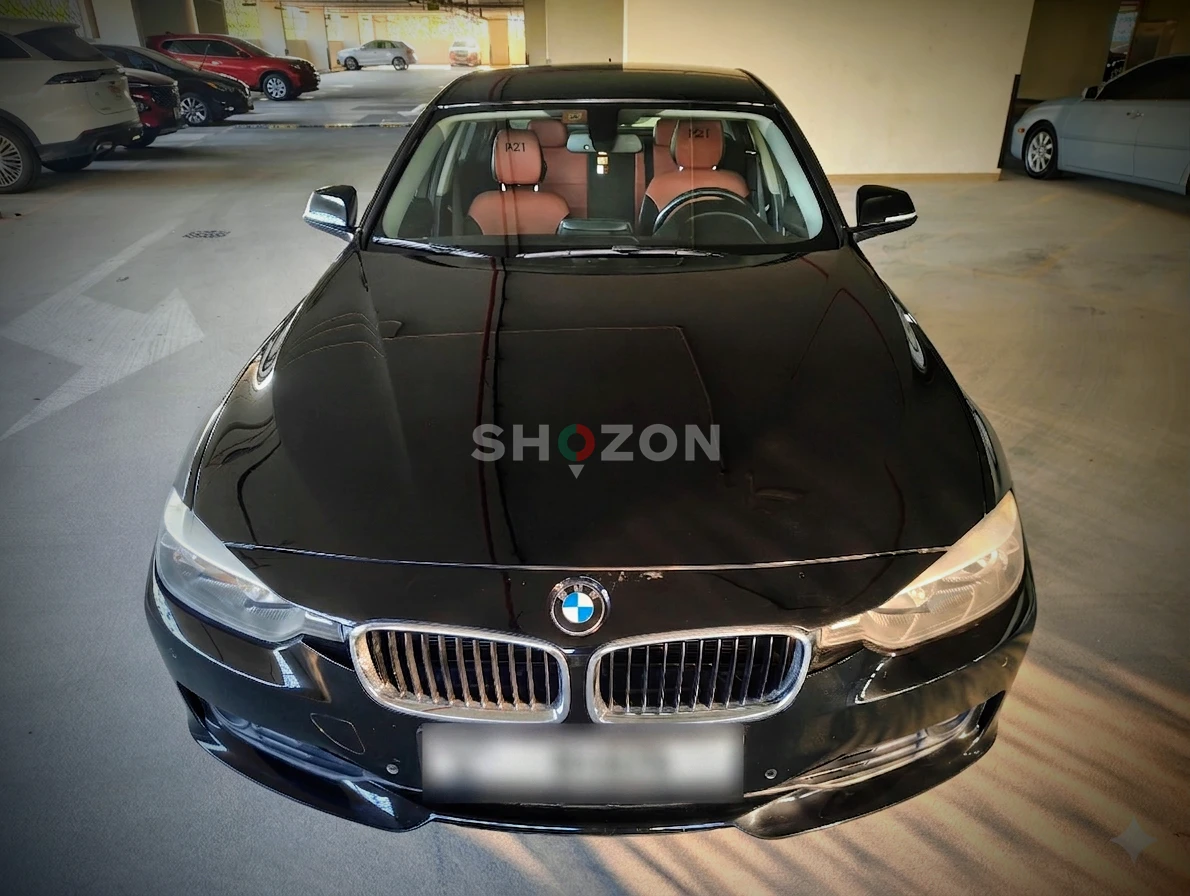 2015 BMW 320i – Black – GCC Specs – Second Owner