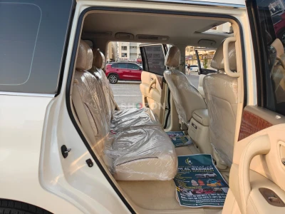 NISSAN PATROLL SE PLATINUM MODEL 2014  V8 SMALL ENGINE  GCC SPACE