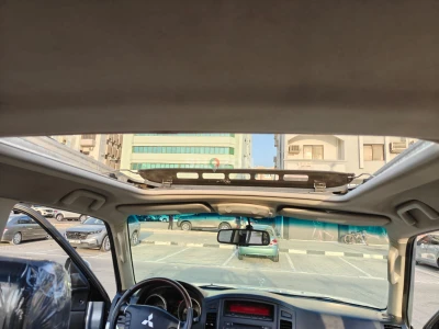 MITSUBISHI PAJERO FULL OPTION MODEL. 2013 GCC SPACE 