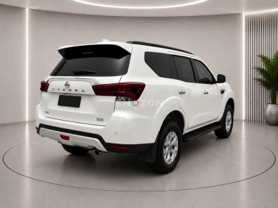 2025 Nissan X-Terra SE | 2,863 KM | 7 Seats | GCC Spec | White