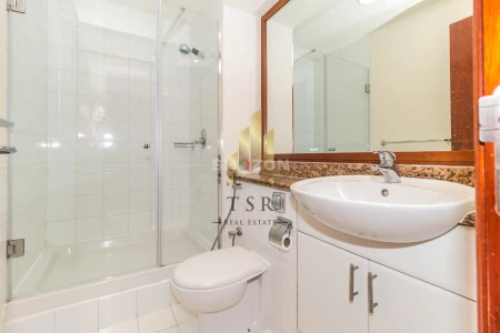 Marina View | Bright | High Floor | Spacious Unit