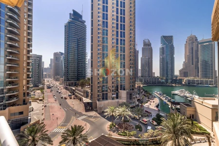 Marina View | Spacious| Study Room | Chiller free