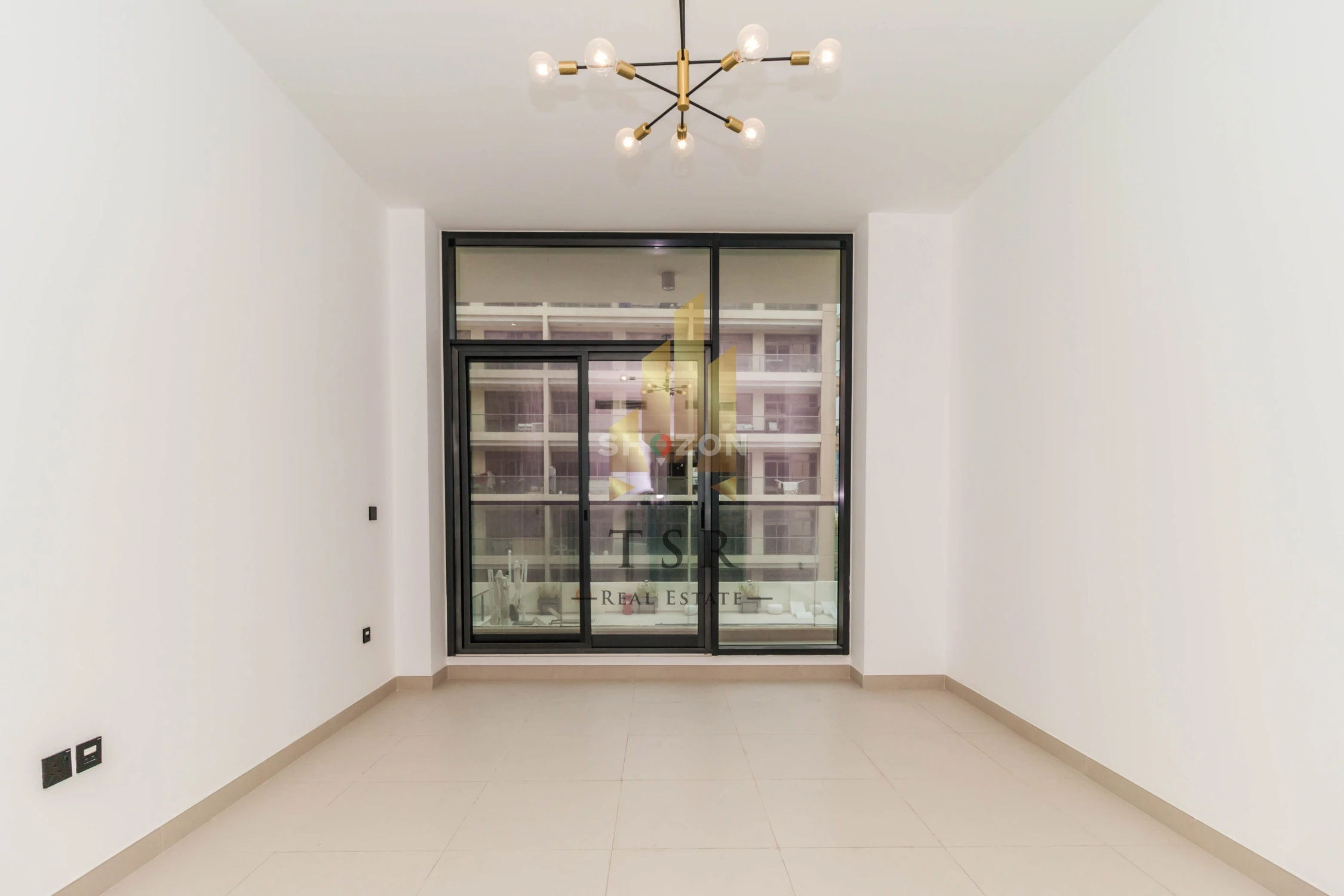 Prime Location | Spacious Studio | Pool View