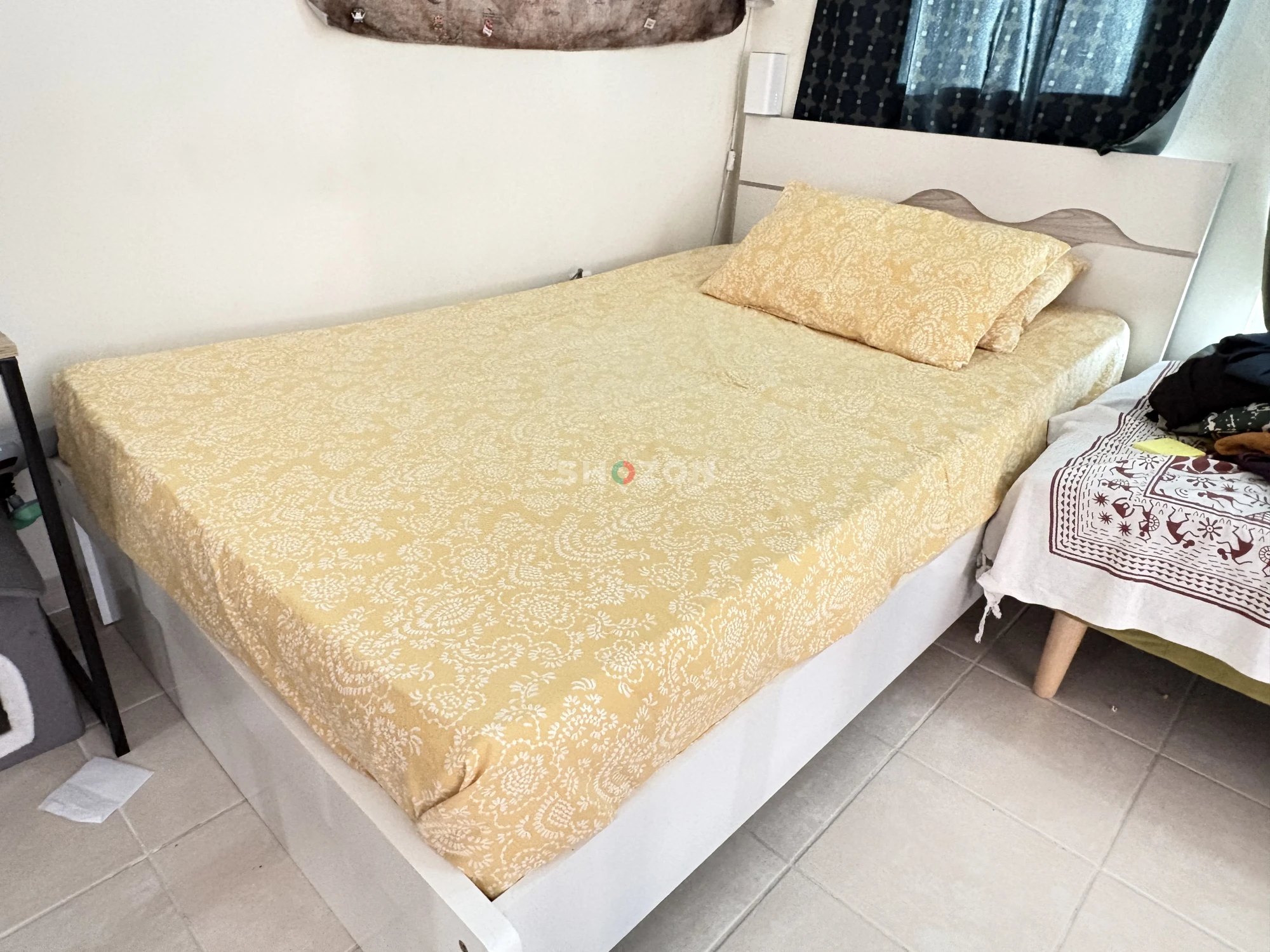 Twin Bed with spring Matteress