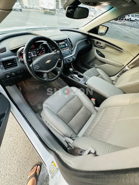 Chevrolet impala 2016 white color 4cylinder panoramic