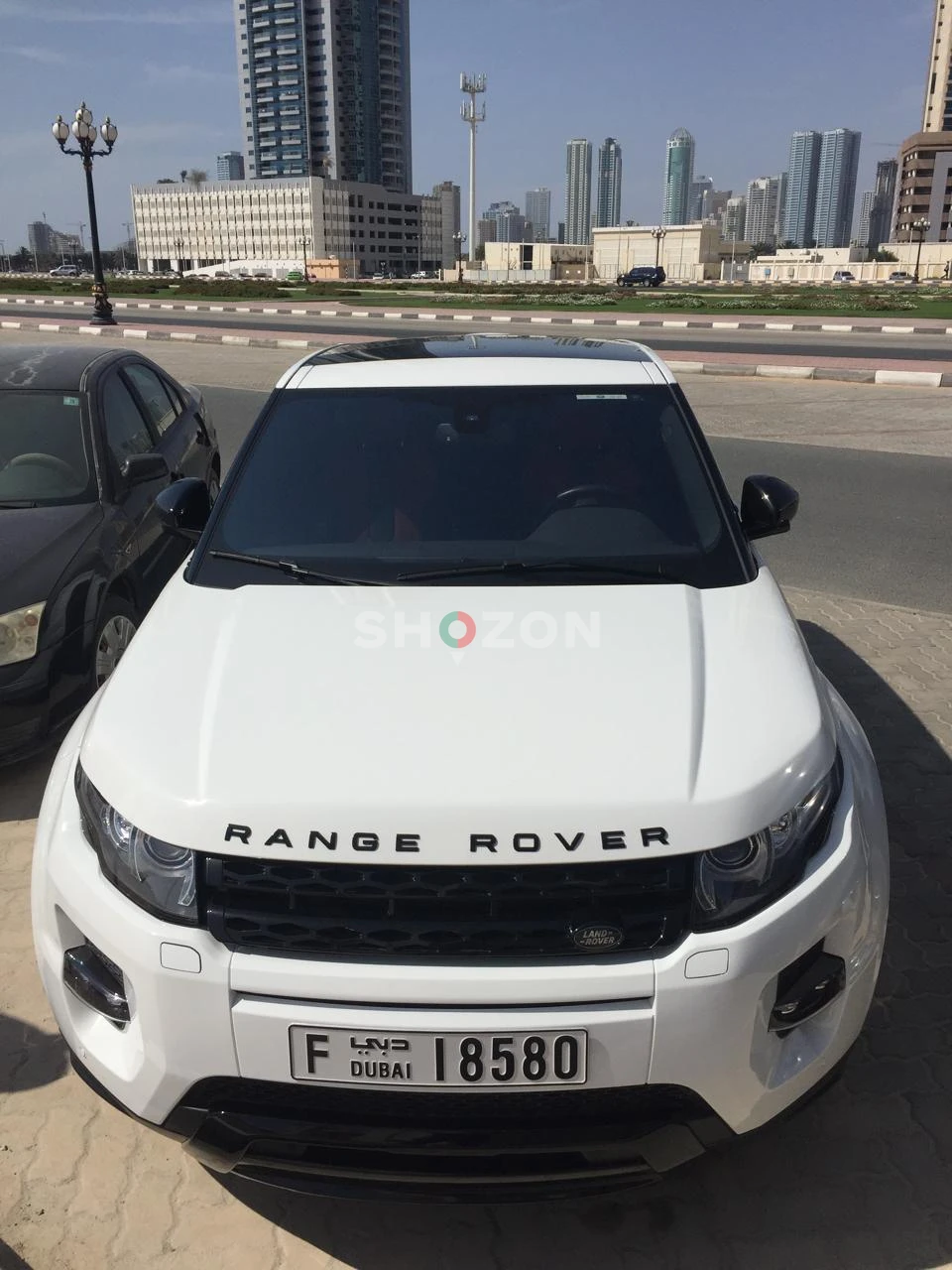 Range Rover in Excellent Condition with Modern Features