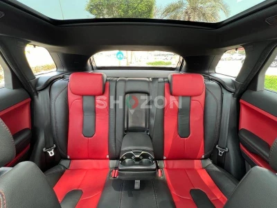 Range Rover in Excellent Condition with Modern Features