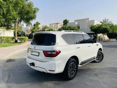 2023 Nissan Patrol SE Platinum - Under Warranty - Low Mileage